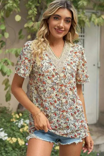 Floral V-Neck Short Sleeve T-Shirt Women's T-Shirts - Tophatter Daily Deals